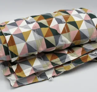 De foto van het product Geblokte verzwaringsdeken 70x120 cm, 3 kilo
